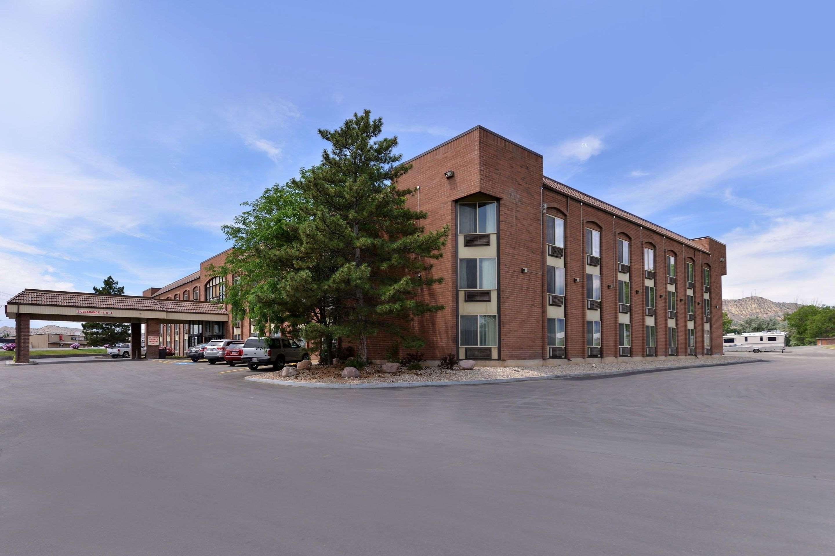 Quality Inn Vernal Near Dinosaur National Monument Exterior foto