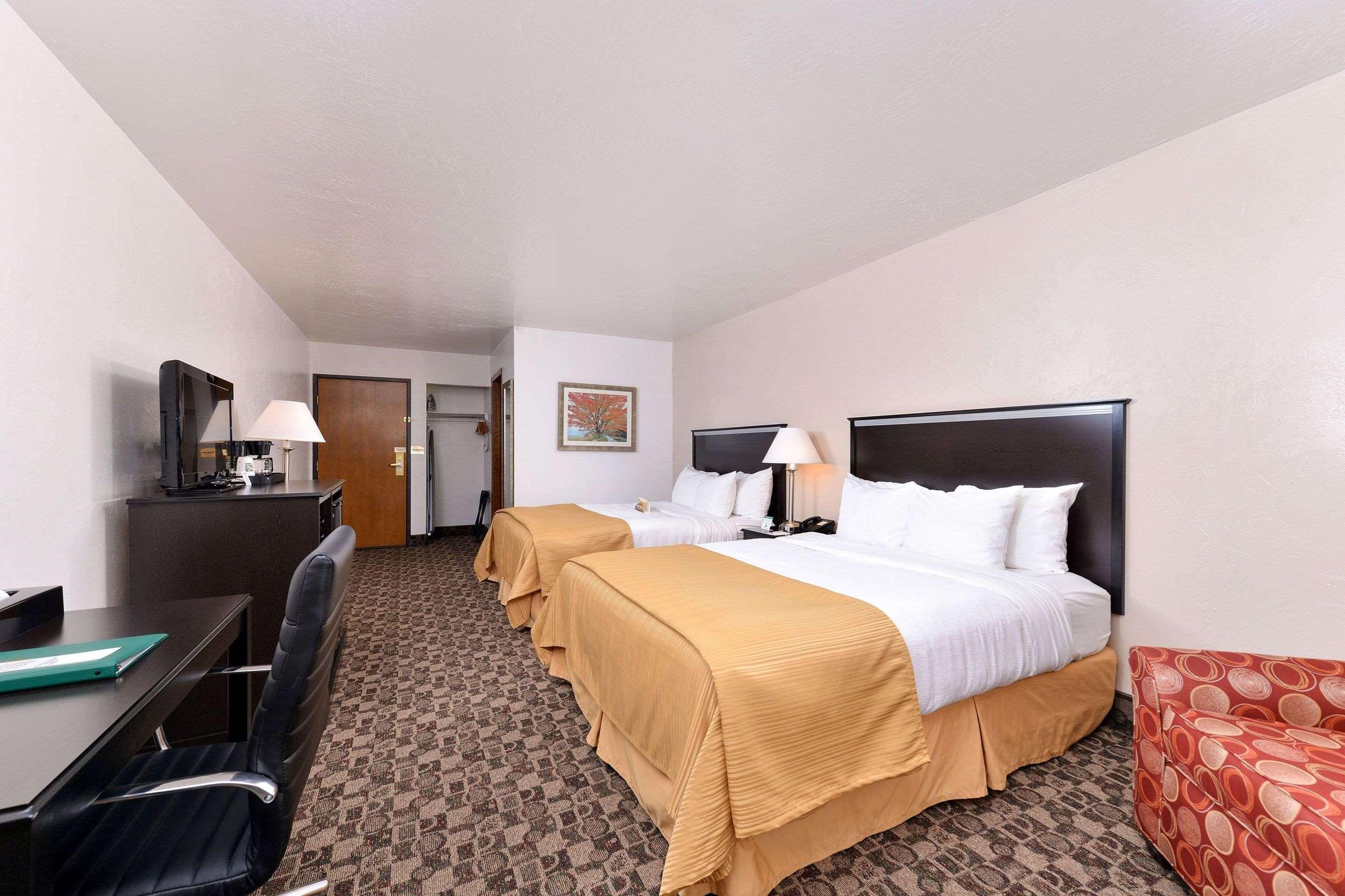 Quality Inn Vernal Near Dinosaur National Monument Exterior foto